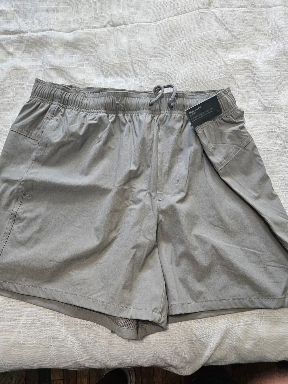 VRST Relaxed Fit Drawstring LIned Short Gray size XL